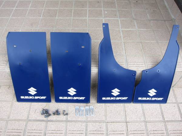 ジムニー純正スズキスポーツマッドフラップ