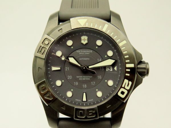 ★ヴィクトリノックス スイスアーミー AT 裏スケ ラバーベルト