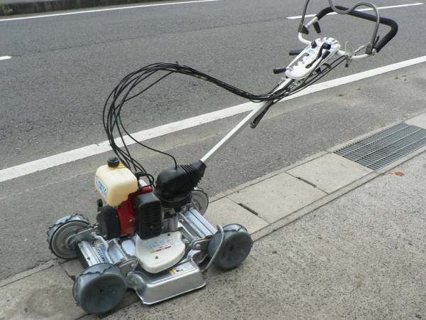 共立 スパイダーモア AZ850A 4WD オーレック 斜面 草刈り機 鳥取県 