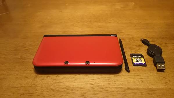 任天堂 NINTENDO 3DSLL 本体 レッド×ブラック 良品
