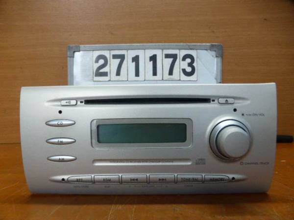 ◆16年R2 RC1 純正オーディオ 271173