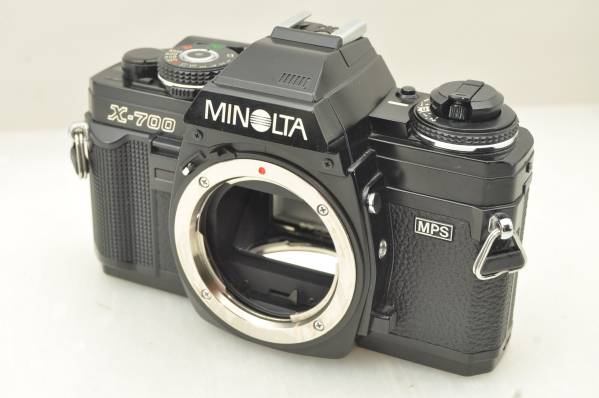 □完動品 MINOLTA X-700 フィルム 一眼レフ 動作確認済み ☆新品級