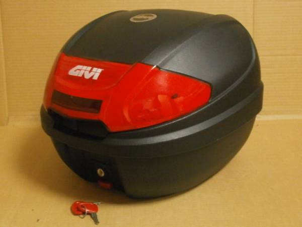 汎用品 GIVI製リアボックス(モノロックケース) E300シリーズ