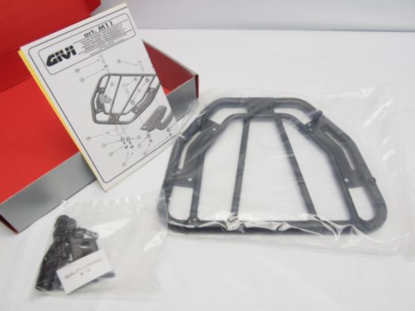 GIVIモノラックに使える!M11リアキャリア.ベースCB400SF