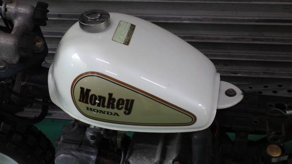 100%新品，格安 モンキー 純正タンク ホワイトモンキー(ホンダ用)｜売買されたオークション情報、yahooの商品情報をアーカイブ公開 - オークファン ホンダ用