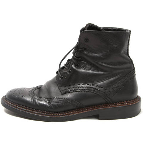 GIVENCHY(ジバンシィ)ウイングチップレザーブーツ