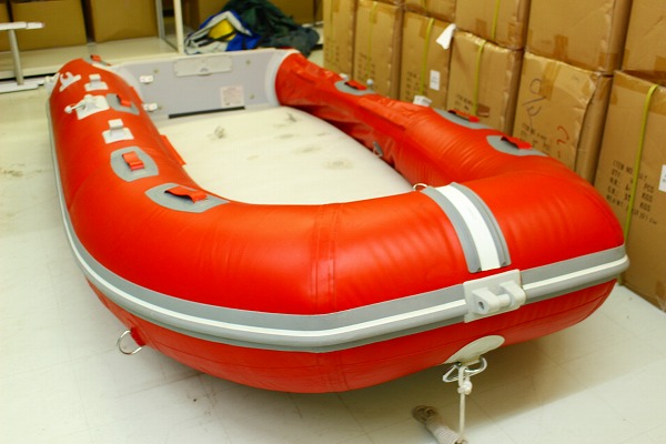 ★ジャンク品!!　アキレス パワーボート 詳細不明品★