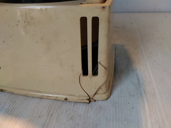 makita マキタ 刃物研磨機 9820 破損あり◆通電確認のみ