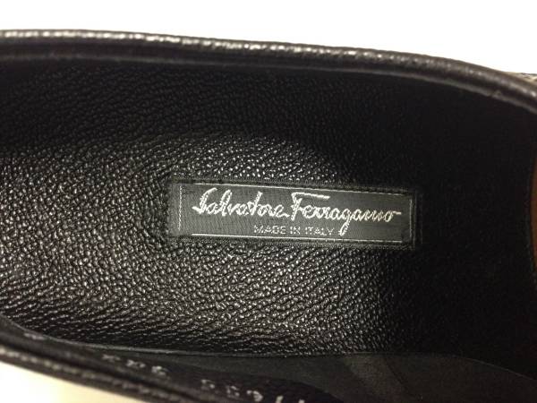 ●フェラガモ 革靴 未使用 経年劣化あり 自宅保管数年 27㎝