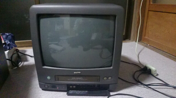 SANYO サンヨー 14型 テレビデオ C-14VT20 ジャンク ケーブル付