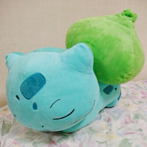 ポケモンセンター フシギダネ すやすや ぬいぐるみ ピカチュウ