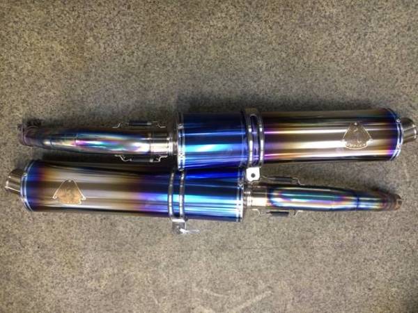 ☆GSX1300R/隼/ハヤブサ☆ワイバン製チタンマフラー☆