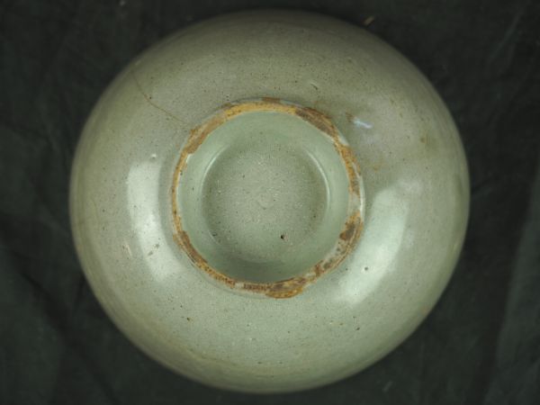 中国古玩 龍泉窯 青磁碗 時代物 送料無料 明時代 龍泉窯青磁碗 中国