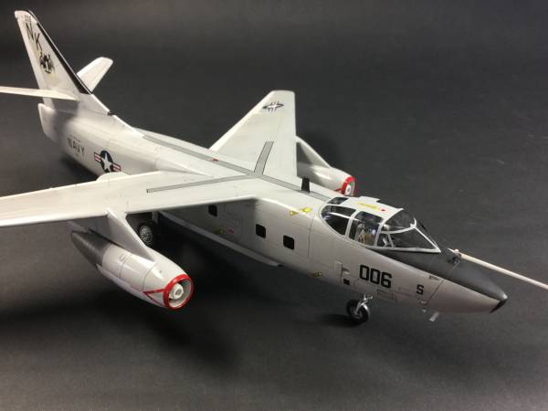 ハセガワ1／72 EA-3B スカイウォーリア VQ-1 組立完成品