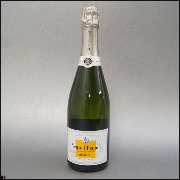 4449-ヴーヴクリコ◇ドゥミセック 750ml Veuve Clicquot