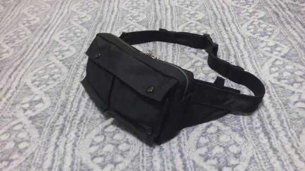 美品 PORTER ポーター スモーキー ウエストバッグ 黒