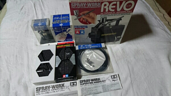 スプレーワークHGコンプレッサーレボ エアーブラシ タミヤ 【公式通販】