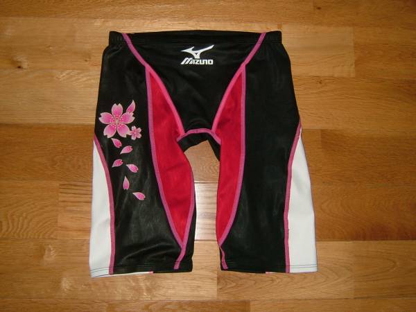 世界競泳２００７ 　イン ジャパン　桜　 Ｌサイズ 新品 ！