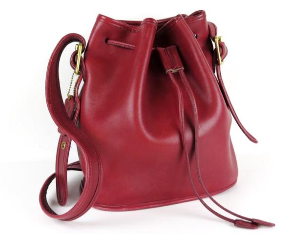 正規品 COACH コーチ ショルダーバッグ オールレザー 巾着式 【公式通販】