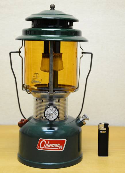 古いコールマン ランタン 220f アンバー 1972年? ヴィンテージ 歴史