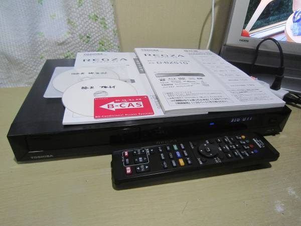 美品 SHARP BD-W570 2番組同時録画 新品リモコン付き_136 美品 SHARP BD-W570 2番組同時録画 新品リモコン付き_136 BDW570」の