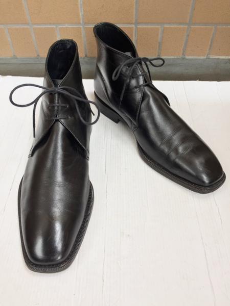 ☆激安必見!!高級バーバリー チャッカーブーツ 黒 26.5☆