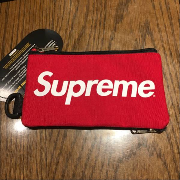 Supreme Pouch - Mobile Authentic 'Dark Neck 16AW 'Red' Sweatshirt
