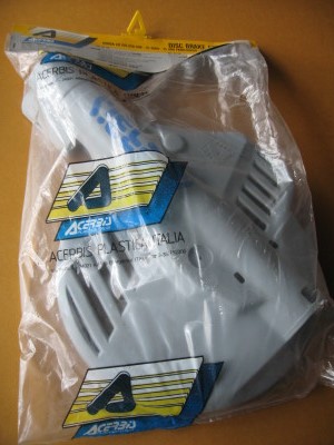 アチャルビスXLR250R他用フロントディスクカバー未使用