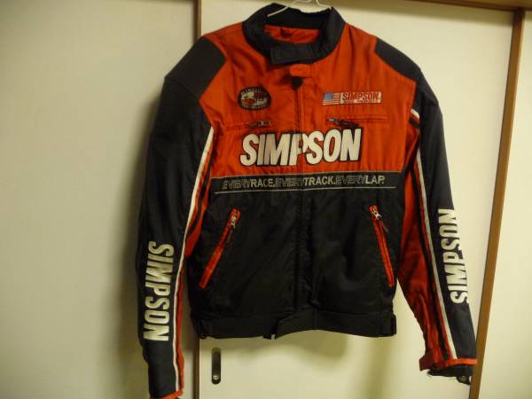 ★シンプソンSIMPSON ジャケットナイロン　赤黒　春秋冬用　ＬＬ