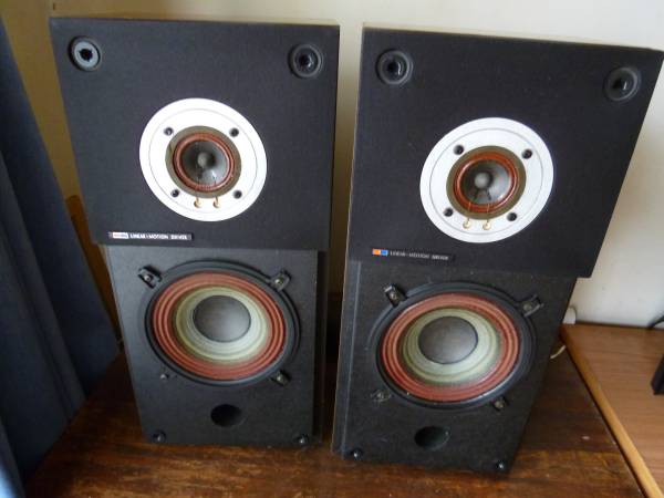 LM-011 Sansui SANSUI サンスイ リニアモーション 44,000・1975年 公式