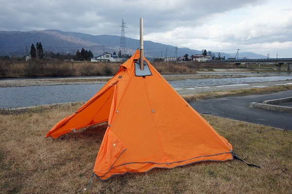 マウンテンハードウェア　キバ Mountain Hardwear Kiva マウンテンハードウェア キバ 薪スト改