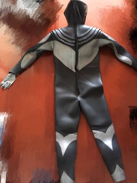 ウルトラマンティガダーク コスチューム 一式(ウルトラマンティガ