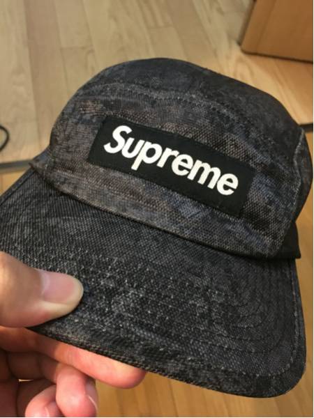 supreme ジェットキャップ 黒 コーデを彩る「シュプリーム」のジェット