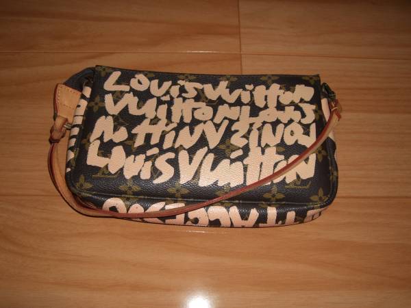 ★　ルイヴィトン グラフィティ　モノグラム　★