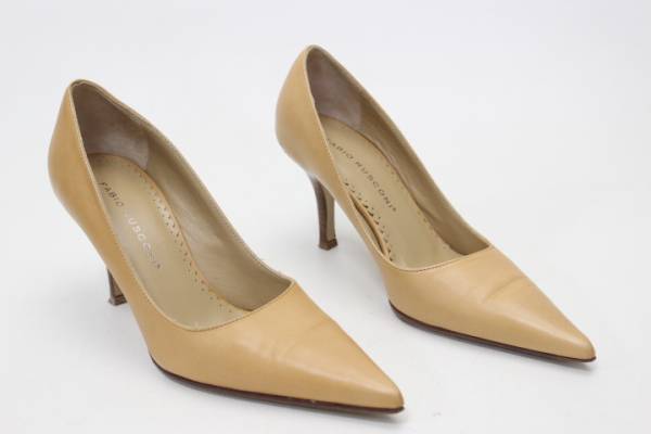 FABIO RUSCONI&frasl;ファビオルスコーニポインテッドトゥパンプス 本革 ★FABIO RUSCONI 本革シンプルポインテッドトゥパンプス(34)革底