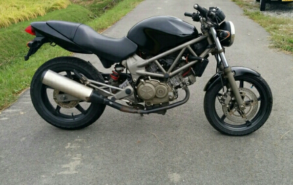 VTR250　MC33 23511キロ　落札者と連絡がつかなくなった為再出品