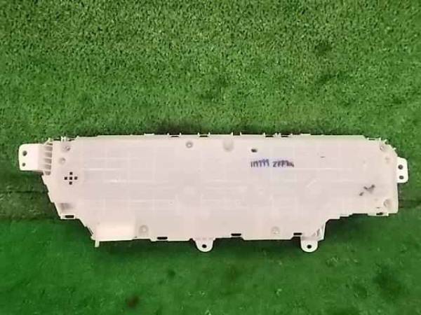 ZRR70G ヴォクシー スピードメーター 117799
