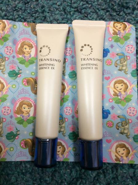 トランシーノ薬用ホワイトニングエッセンスＥＸ　★２コセット★