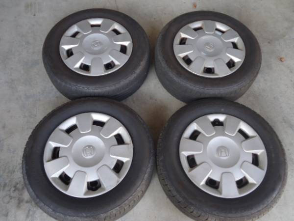 ★☆溝あり！！モビリオ用タイヤ+ホイール４本セット　中古☆★