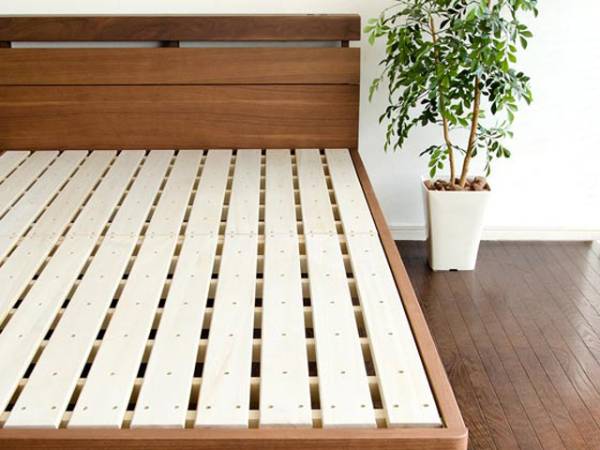 【展示品】北欧 桐すのこベッド フレーム セミダブル ブラウン