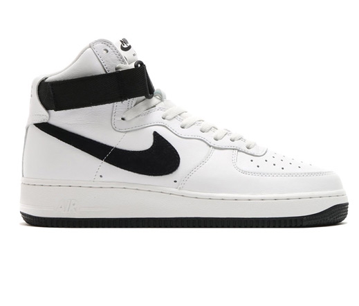 新品 定価14040円 NIKE AIR FORCE 1 HI RETRO QS size.27.5cm