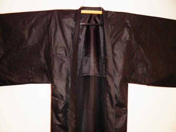 壱5618 男羽織雨向き裄73丈97К漆黒無地化繊 フード付 新品最終