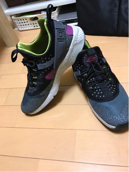 NIKEナイキ AIR HUARACHE UTILITY PRMエアハラチ26センチ