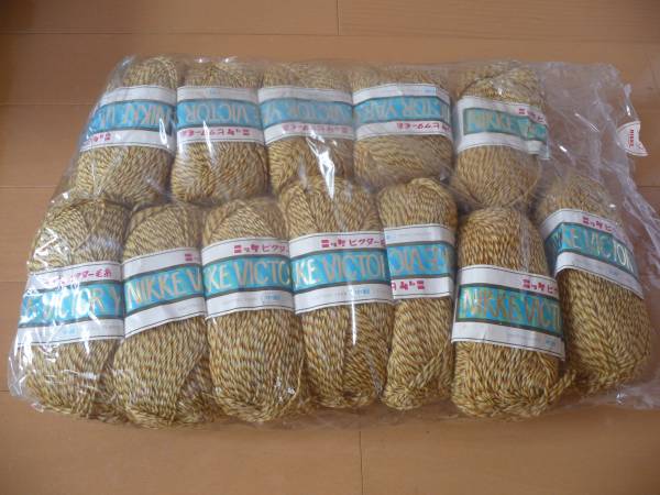 ●未使用●ニッケ　毛糸●黄色×混合色●中細●毛１００％_1