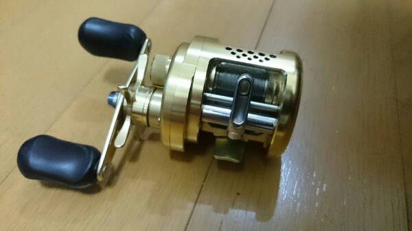 シマノ カルカッタコンクエスト50 シャロースペシャル 美品 シマノ