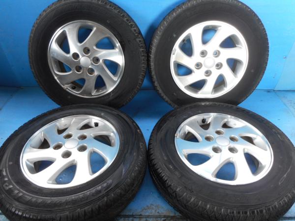 テリオス キッド 純正 175/80R15 4本