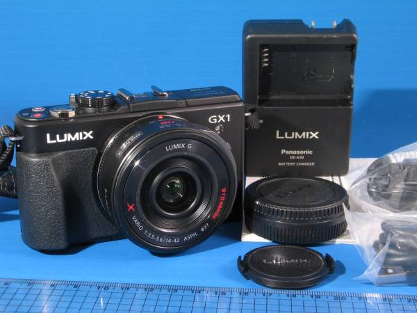 LUMIX　GX1　ブラック　14-42mmレンズ付き　セット　綺麗