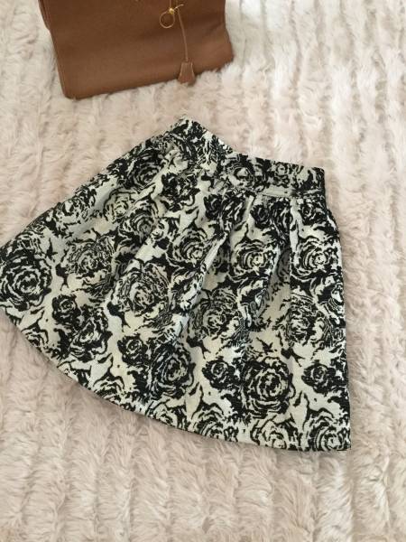 ゴージャス！バラデザインスカート　エムズグレイシー好きな方も