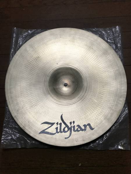 Zildjian ミディアム クラッシュ 18 ジルジャン シンバル 45CM
