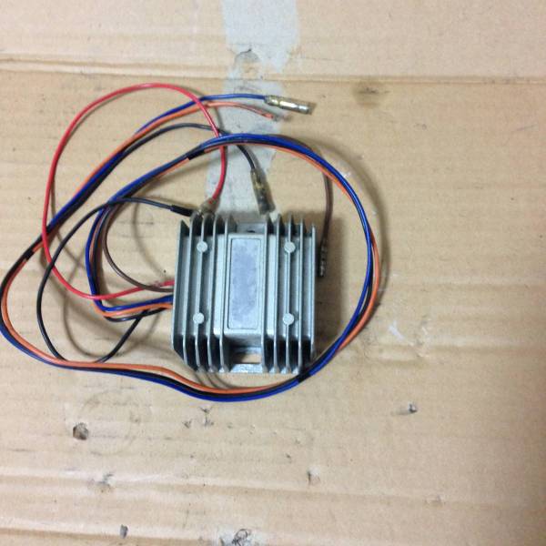 ホンダ ライフ ステップバン s600 s800 ワコーフルトラ用アンプ